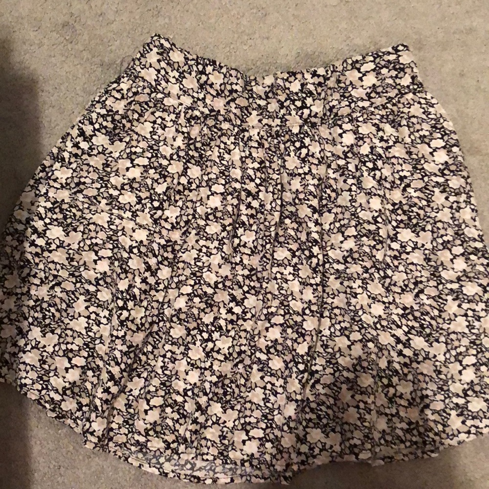 Flowy Floral Skirt